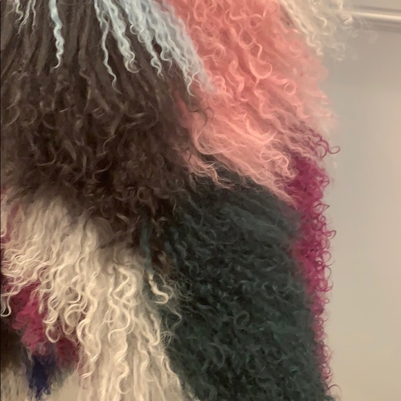 Shearling Stole - Picture 3 of 3